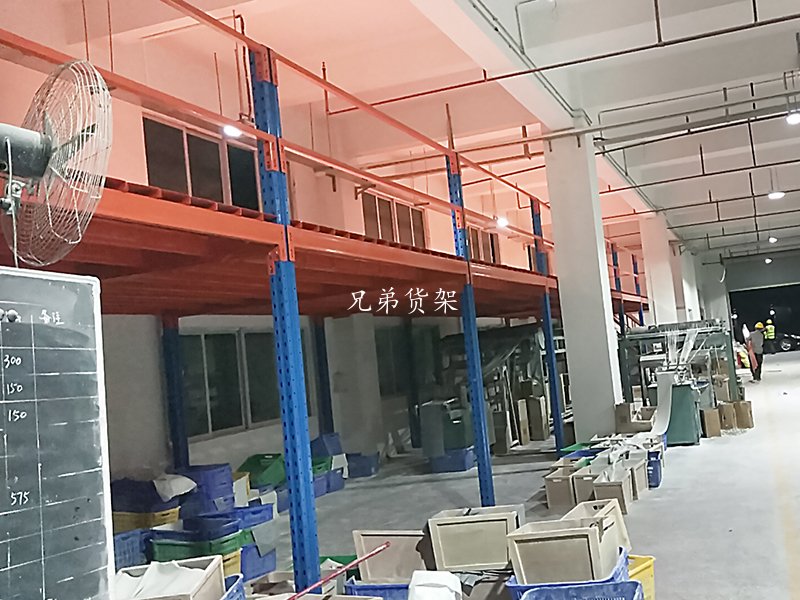 汽車倉(cāng)庫貨架
